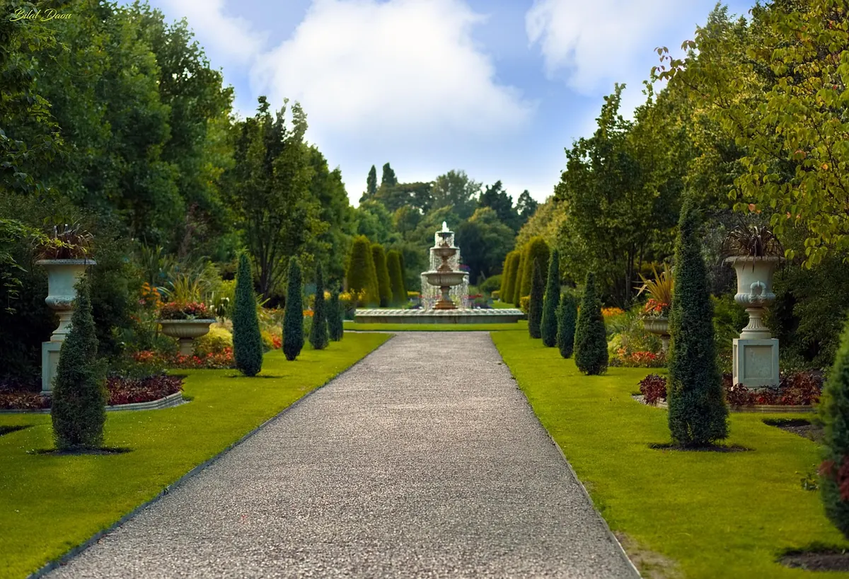 A Seasonal Checklist for Maintaining a Formal Manor Garden Through the Year